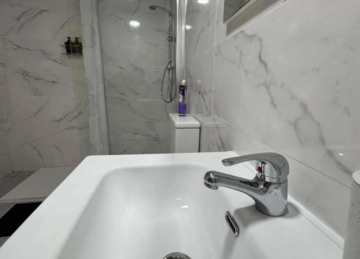 Habitacion Para Tu Estadia Corta En Bcn Apartment Barcelona